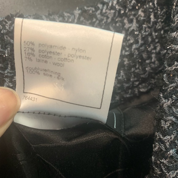 Sold to consignment Chanel dress classic tweed black blue with sparkle. Size 38 - Picture 7 of 14